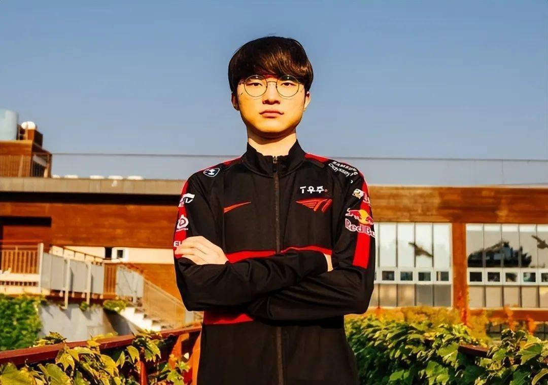 九博官方入口 -Faker在法国队比赛中状态火爆今晚广厦男篮调整名单以备NBA季后赛，国际比赛日法兰克福回应争议看傻球迷的简单介绍